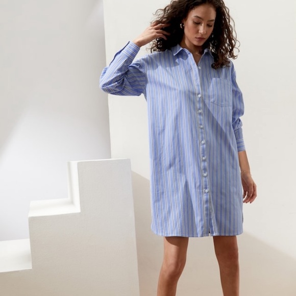 Banana Republic Dresses & Skirts - Banana Republic • Petite Cotton Poplin Shirtdress
